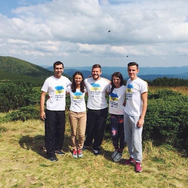 yescenter-hoverla4