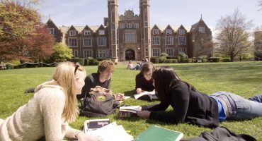 yescenter-uk-universities-lead